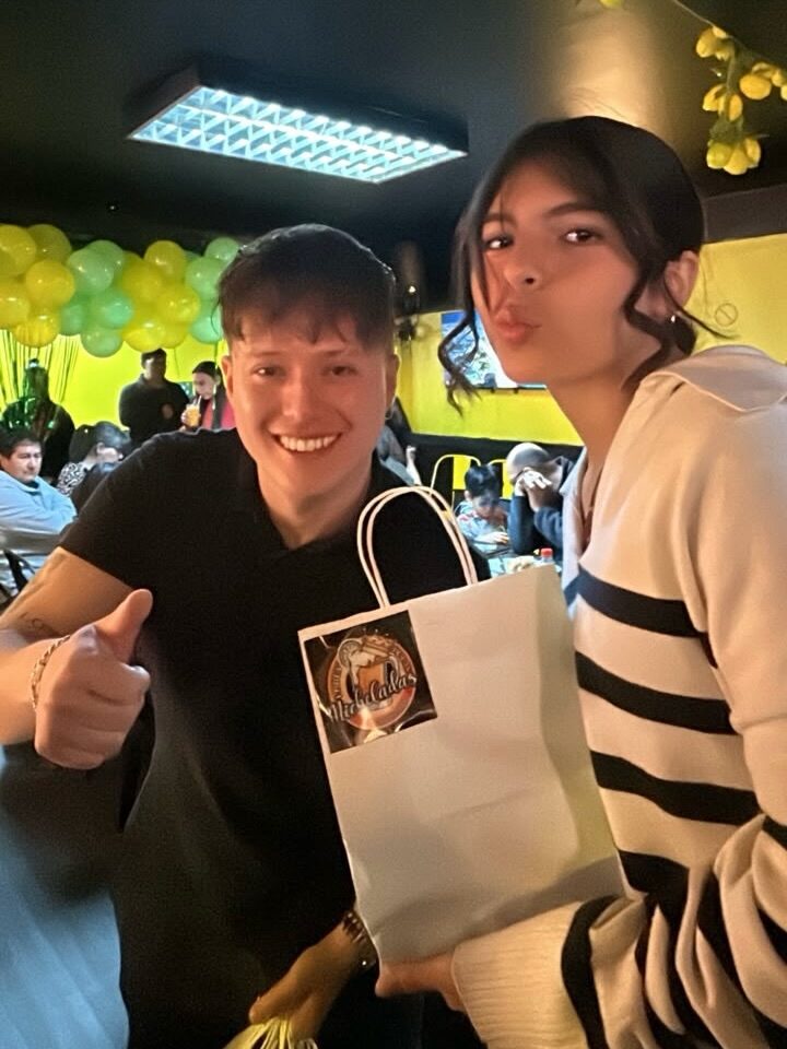 Instagram post from vivirmasfelizcl. This post is in position 10.